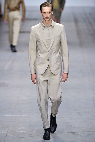 Costume National / - 2011